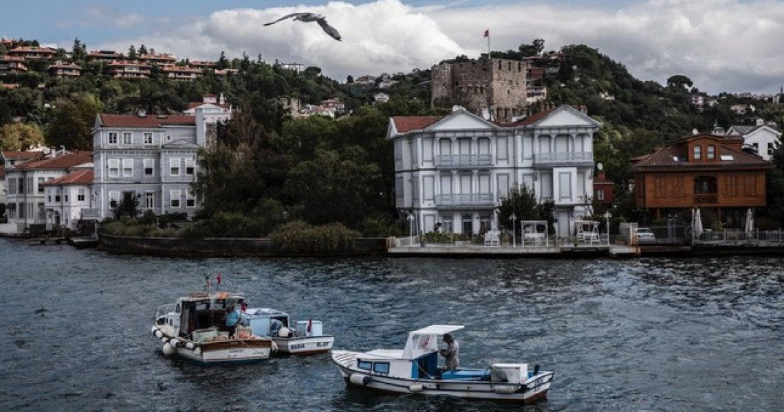 Τα «μαργαριτάρια» του Βοσπόρου: Πωλούνται πολυτελείς επαύλεις λόγω κρίσης (βίντεο)